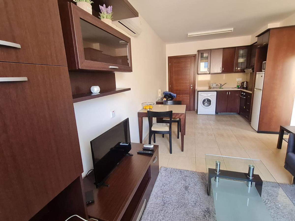 Danaos 2 Complex Apartment - By Imh Travel & Tours Paphos Bagian luar foto