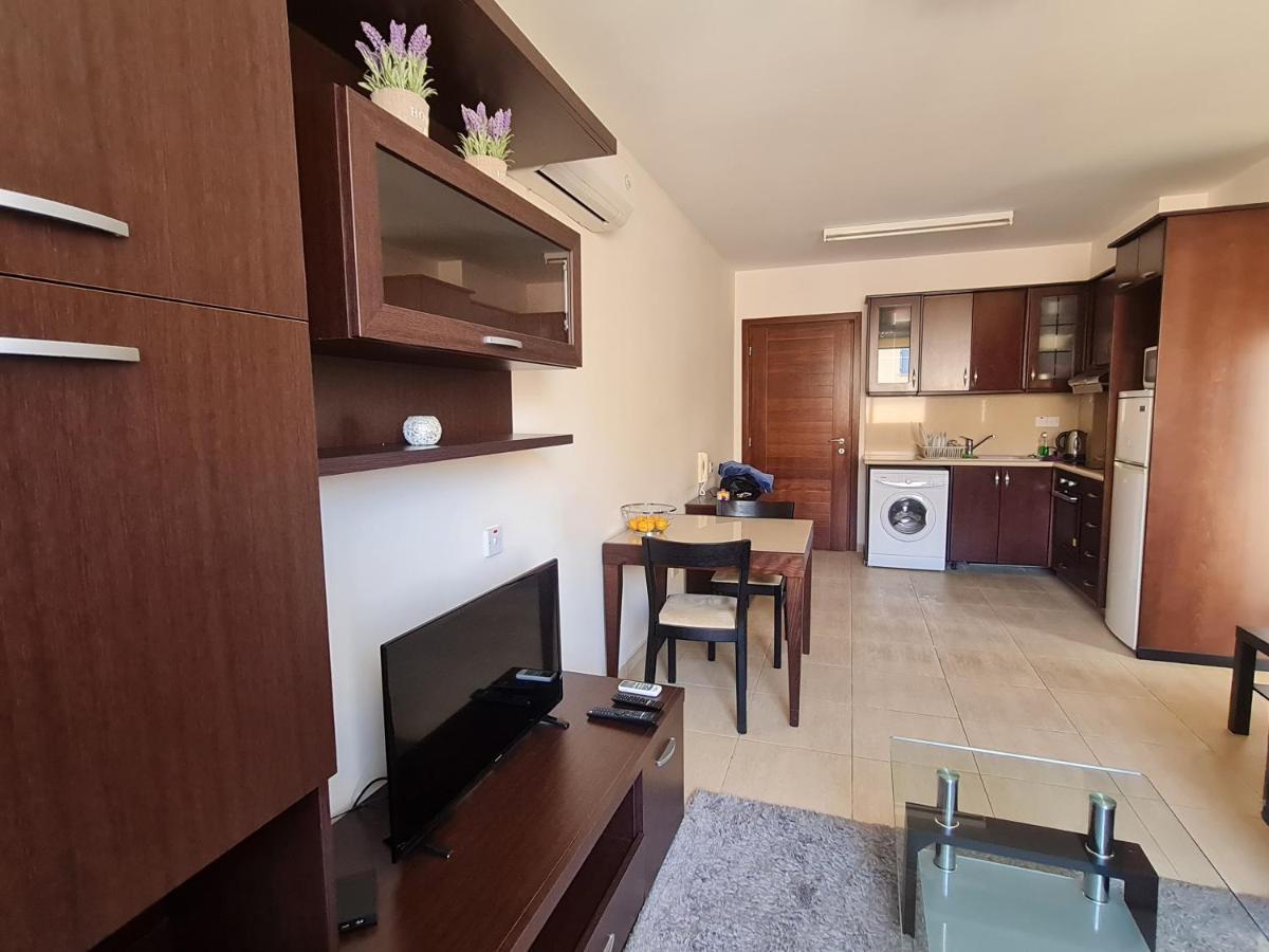 Danaos 2 Complex Apartment - By Imh Travel & Tours Paphos Bagian luar foto